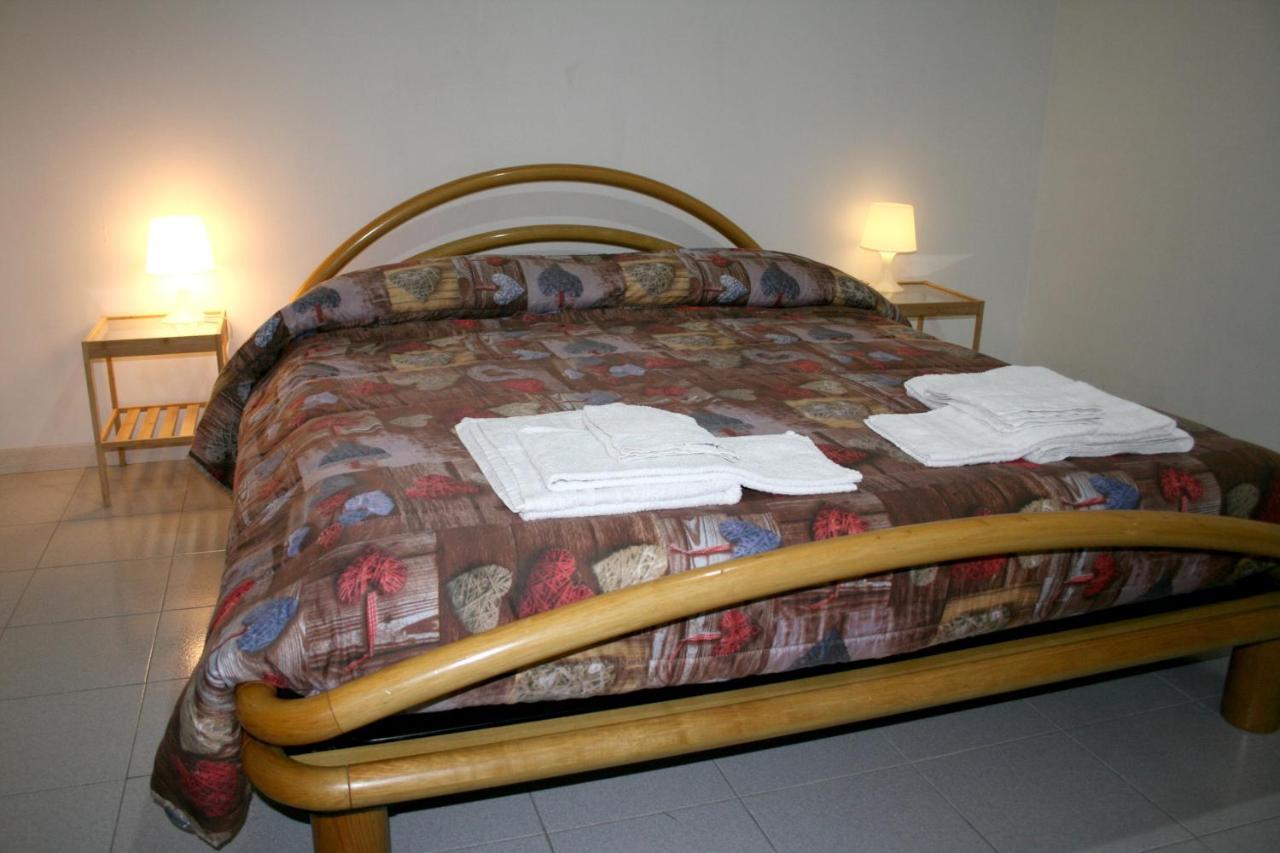 2 Bedrooms Appartement At Pescara 300 M Away From The Beach With Balcony And Wifi Exterior photo
