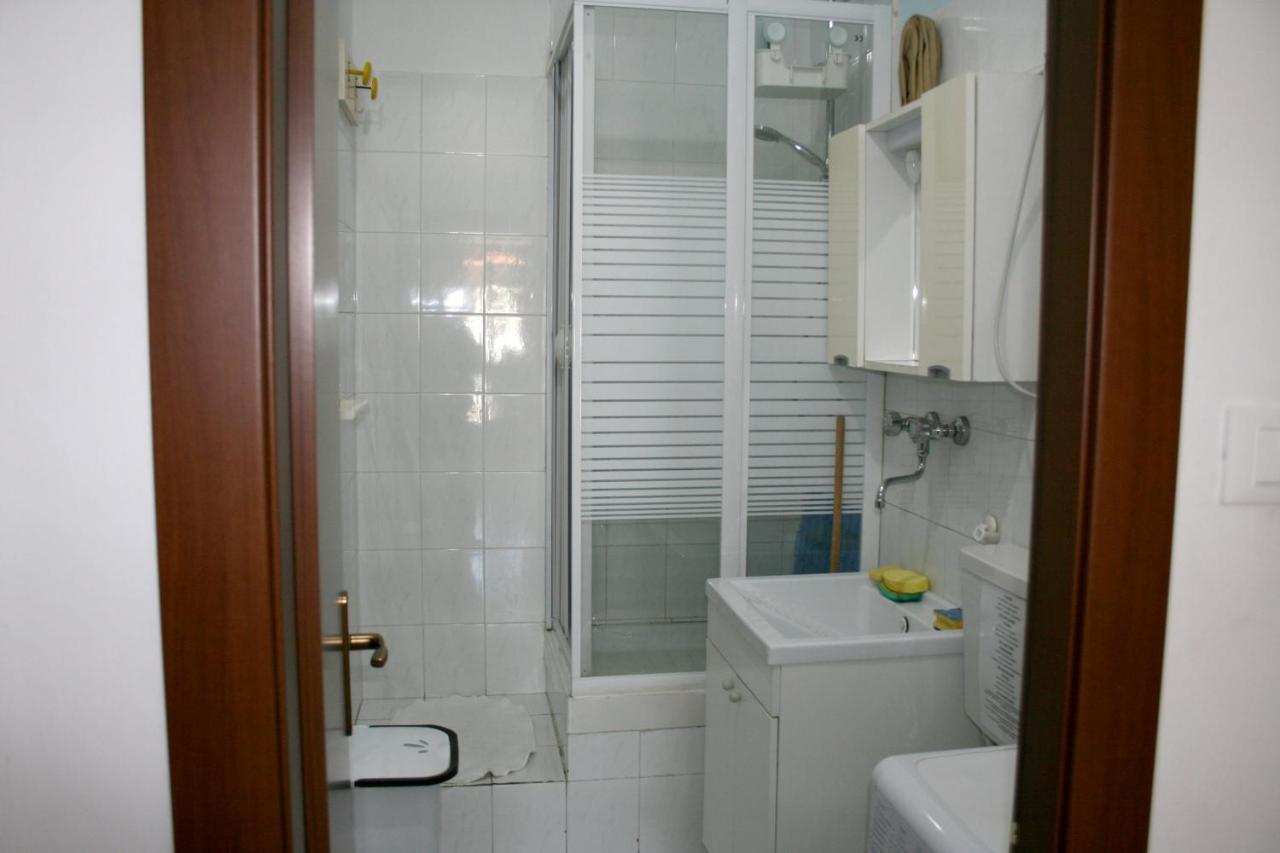 2 Bedrooms Appartement At Pescara 300 M Away From The Beach With Balcony And Wifi Exterior photo