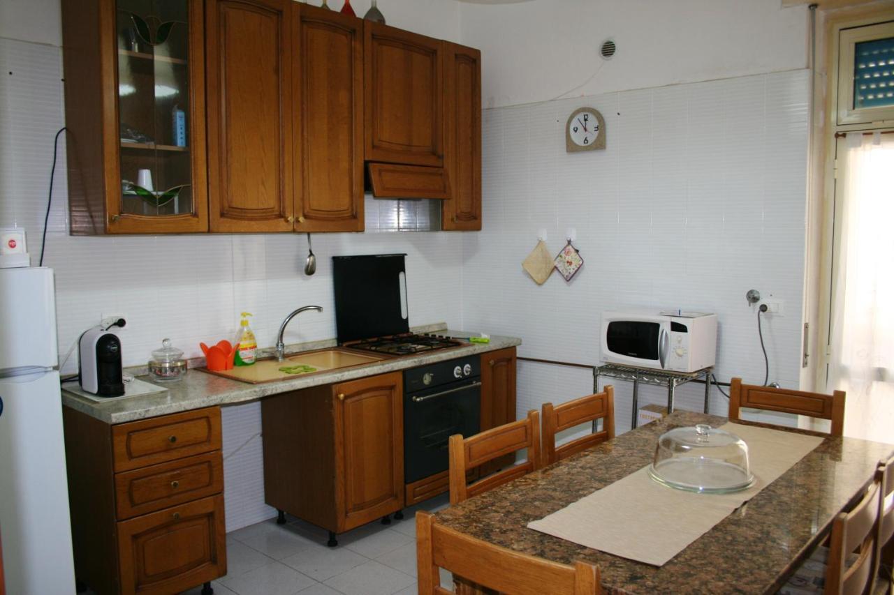2 Bedrooms Appartement At Pescara 300 M Away From The Beach With Balcony And Wifi Exterior photo