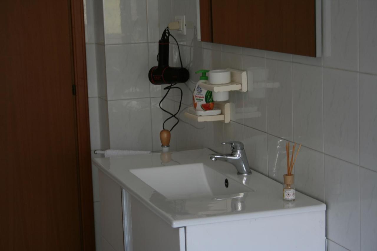2 Bedrooms Appartement At Pescara 300 M Away From The Beach With Balcony And Wifi Exterior photo